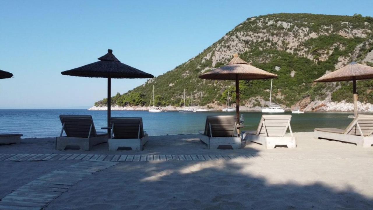 Limnonari Beach Rooms Skopelos Town Exterior photo